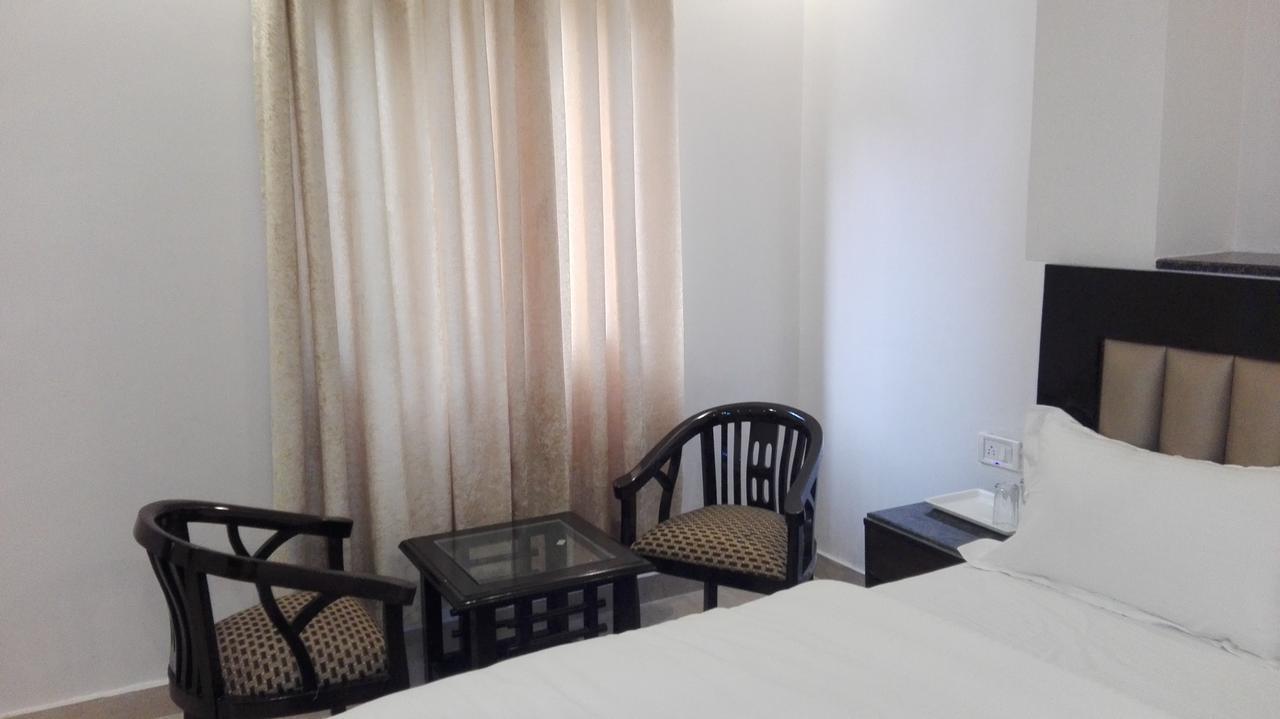 Hotel Delhi Empire Dx Paharganj Zewnętrze zdjęcie